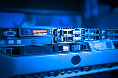 服務器提供服務 計算機網(wǎng)絡技術的核心支柱